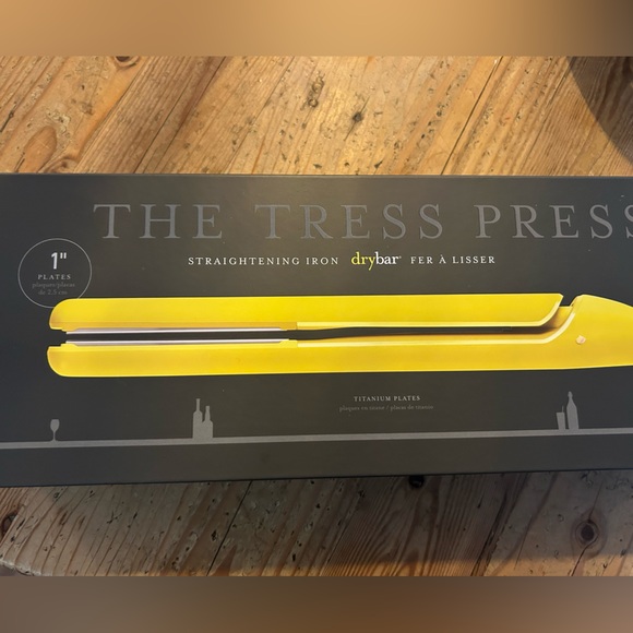 Drybar Tress Press - NIB - Picture 5 of 5